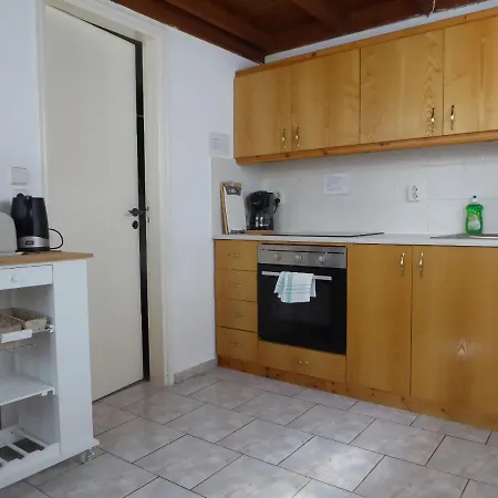 Townhouse Apartamento Chalki Town