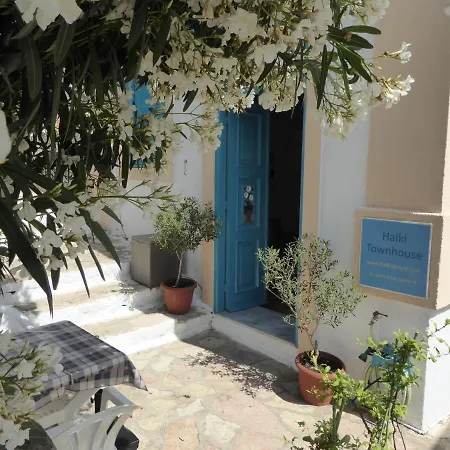 Townhouse Appartement Chalki Town