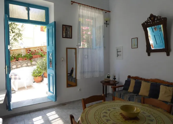 Apartamento Townhouse Chalki Town